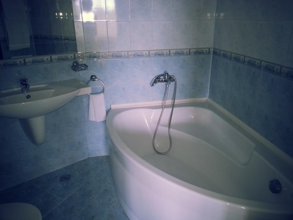Boliari Hotel Veliko Tarnovo Bilik gambar
