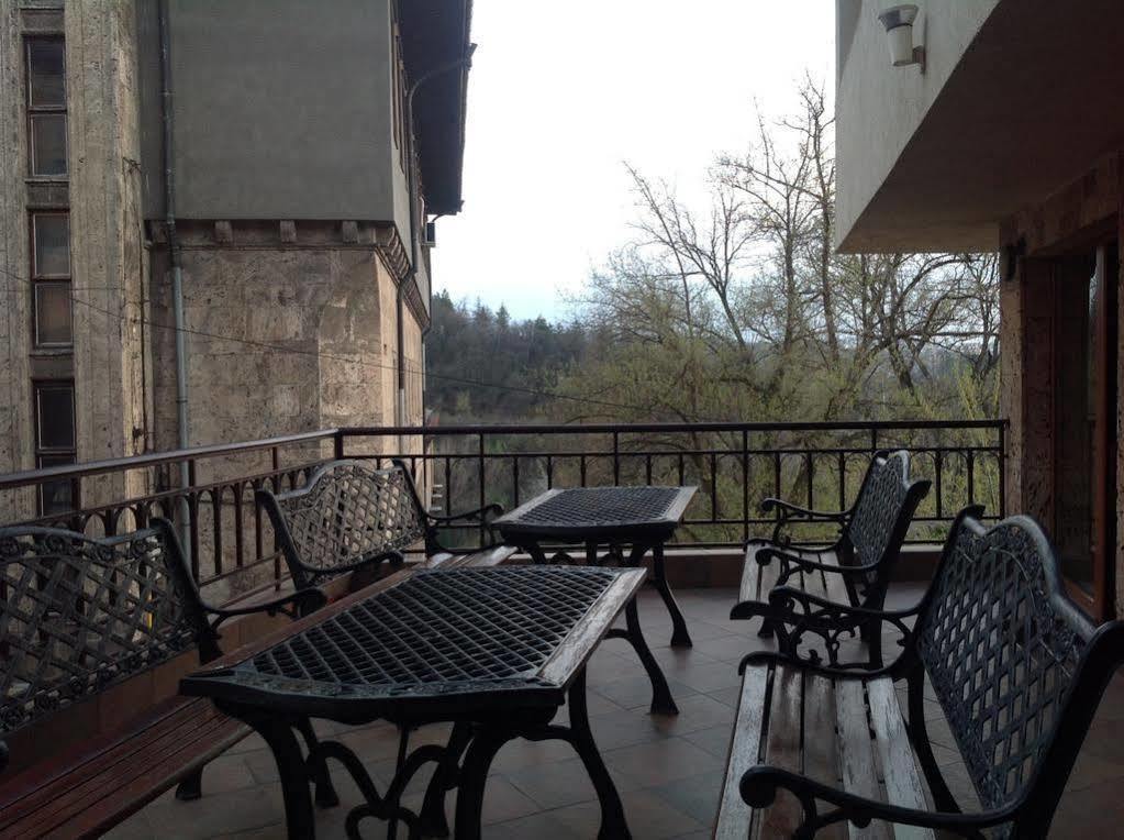 Boliari Hotel Veliko Tarnovo Luaran gambar