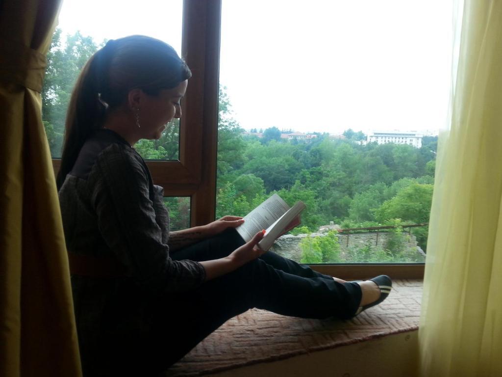 Boliari Hotel Veliko Tarnovo Bilik gambar